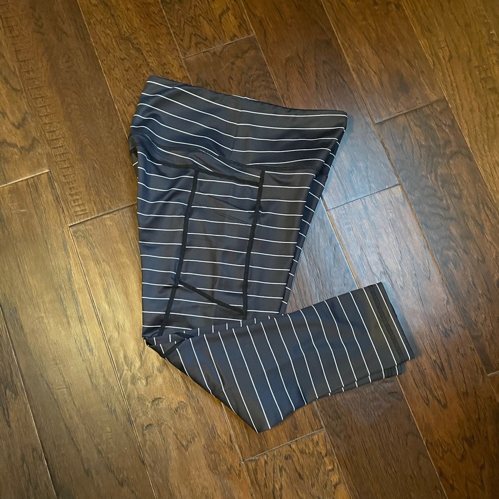 Zyia Leggings